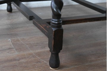 イギリスアンティーク　美品　オーク材　ツイストレッグがあしらわれた優雅なデザインのゲートレッグテーブル　(R-088644)