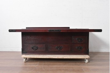 中古　美品　岩谷堂箪笥　桜木作(桜木家具店)　重厚な金具と深みのある木肌が魅力の長火鉢　(R-088645)