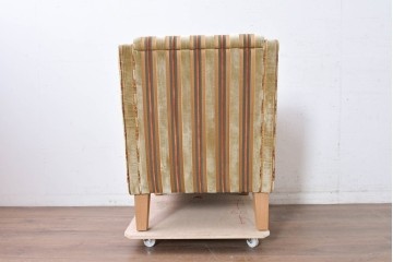 新古　展示品　超美品　特注オーダー品のレトロな一人掛けソファ　制作費約13万円　(R-088646)