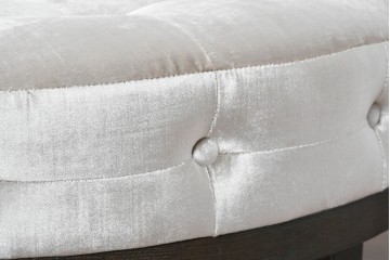 新古　展示品　超美品　特注オーダー品　直径920mm　ゆったりサイズの丸型オットマン　制作費約15万円　(R-088648)