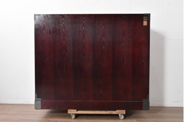 中古　美品　欅産業　仙台民芸箪笥(仙台箪笥)　木地呂漆塗り　高級ライン　漆塗り　艶のある木肌に牡丹金具が映える衣装箪笥　定価約100万円　(R-088650)