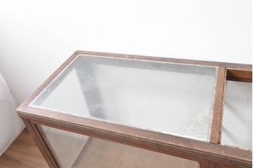 和製アンティーク　上手物!!　凝った作りで重厚感のあるガラスカウンターショーケース　(R-088654)