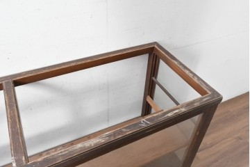 和製アンティーク　上手物!!　凝った作りで重厚感のあるガラスカウンターショーケース　(R-088655)