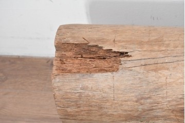 アジアンヴィンテージ　古材　バリ島で使われていた丸太　(R-088659)