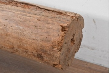 アジアンヴィンテージ　古材　バリ島で使われていた丸太　(R-088659)