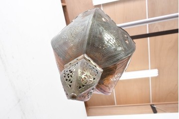 《引っ掛けシーリング式ペンダントライト加工費込み》　ヴィンテージ照明　真鍮製の大振りな吊り下げ照明　(R-088666)