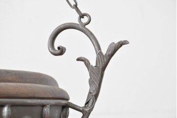 ヨーロッパヴィンテージ　大振りで存在感のあるハンギングプランターカバー　(R-088686)