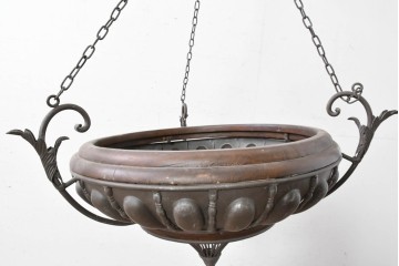 ヨーロッパヴィンテージ　大振りで存在感のあるハンギングプランターカバー　(R-088687)