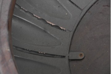 ヨーロッパヴィンテージ　大振りで存在感のあるハンギングプランターカバー　(R-088687)