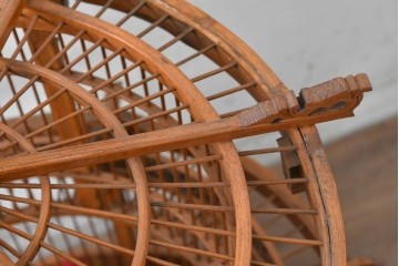 【簡易リペア限定品】　中古　アジアン民芸雑貨　緻密な竹細工が見事な鳥かご　(R-088695)