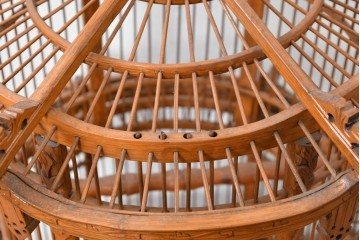 【簡易リペア限定品】　中古　アジアン民芸雑貨　緻密な竹細工が見事な鳥かご　(R-088695)
