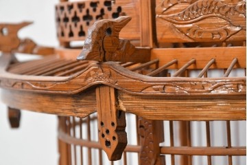 【簡易リペア限定品】　中古　アジアン民芸雑貨　緻密な竹細工が見事な鳥かご　(R-088695)
