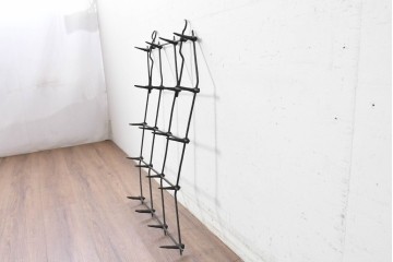 アンティーク雑貨　アイアン　農耕用ハローを活かしたウォールデコレーション　(R-088696)