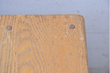 和製ヴィンテージ　タモ材　素朴な木味を楽しめるシンプルな角スツール2脚セット　(R-088723)