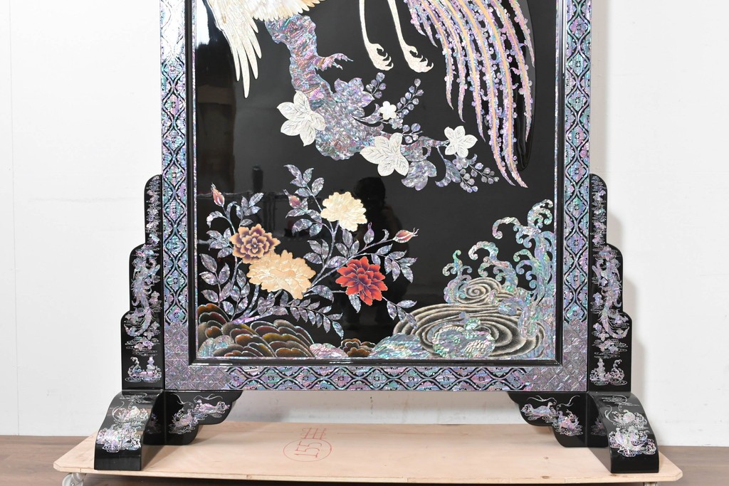 中古　超美品　もはや美術品!!　最高級工芸家具　鳳凰の螺鈿(ラデン)細工が華やかな衝立　購入価格約1000万円　(R-088731)