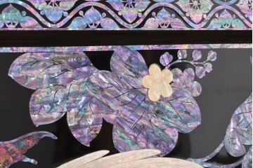 中古　超美品　もはや美術品!!　最高級工芸家具　鳳凰の螺鈿(ラデン)細工が華やかな衝立　購入価格約1000万円　(R-088731)
