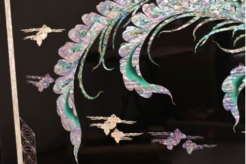 中古　超美品　もはや美術品!!　最高級工芸家具　鳳凰の螺鈿(ラデン)細工が華やかな衝立　購入価格約1000万円　(R-088731)