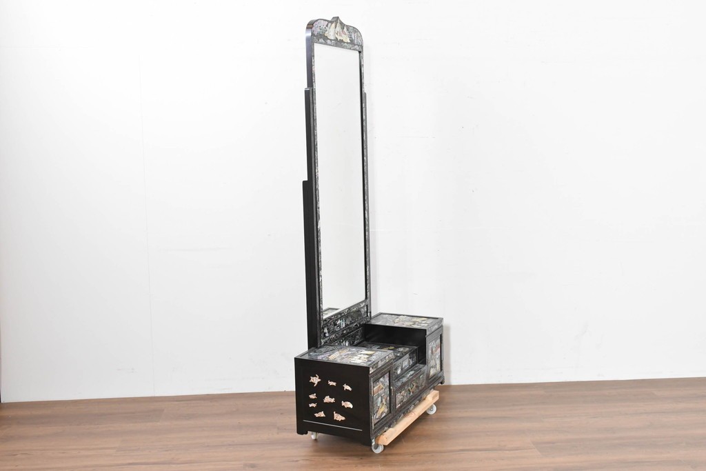 中古　超美品　最高級　吉正本螺鈿工芸院　螺鈿細工が華やかな鏡台　購入価格約400万円　(R-088732)