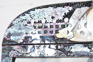 中古　超美品　最高級　吉正本螺鈿工芸院　螺鈿細工が華やかな鏡台　購入価格約400万円　(R-088732)