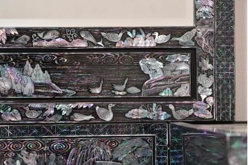 中古　超美品　最高級　吉正本螺鈿工芸院　螺鈿細工が華やかな鏡台　購入価格約400万円　(R-088732)