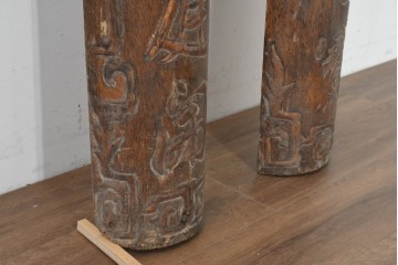 中国ヴィンテージ　アンティーク調　力強い彫刻が魅力の柱聯(ちゅうれん)1対セット　(R-088734)