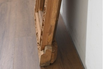 アジアンヴィンテージ建具　バリ島　伝統的な彫刻が施された枠付き窓1枚　(R-088740)