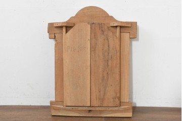 アジアンヴィンテージ建具　バリ島　伝統的な彫刻が施された枠付き窓1枚　(R-088741)