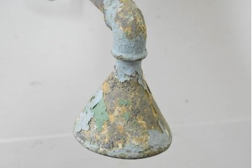 フランスヴィンテージ　壁掛け式　長い時を経た風合いが魅力の手洗い器・ウォータータンク　※ディスプレイ用　(R-088746)