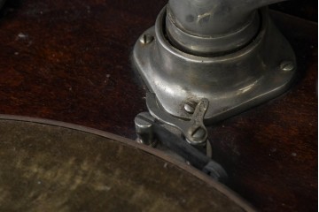 【簡易リペア限定品】　イギリスアンティーク　C. H. Gilbert & Co. Ltd.　Geisha　ノスタルジックな蓄音機　(R-088750)
