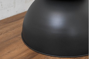 新古　展示品　未使用　北欧デザイン　特大!!　高さ760mmで上下どちらでも使えるモダンデザインのスチール製プランター　(R-088774)