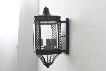 新古　展示品　高級品　真鍮製　格子装飾が魅力のウォールライト　(R-088779)