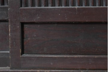 和製アンティーク　和の風格あふれる丸桟引き戸の近江水屋箪笥サイドボード　(R-088805)