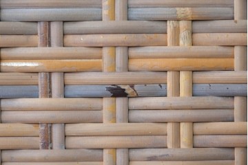 デンマークヴィンテージ　Hans J. Wegner(ハンス・J・ウェグナー)　RY20　チーク材　籐編み扉が魅力のキャビネット　(R-088806)