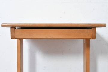 ヨーロッパヴィンテージ　ビーチ材　跳ね上げ天板のスクールデスク　(R-088810)