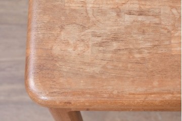 和製ヴィンテージ　チーク無垢材　コンパクトで扱いやすいコーヒーテーブル　(R-088812)