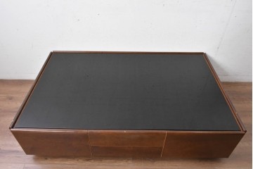 中古　arflex(アルフレックス)　ガラストップと収納を備えたセンターテーブル　(R-088814)