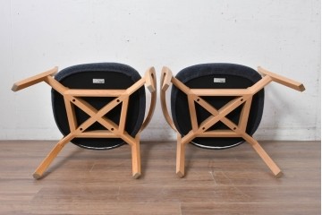 中古　美品　arflex(アルフレックス)　藤森泰司(Taiji Fujimori)デザイン　RUNE(ルネ)　流れるような美しいフォルムのダイニングチェア2脚セット　定価(2脚合計)約40万円　(R-088819)
