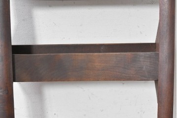 イギリスアンティーク　エルム材　バーチ材　素朴な木味が魅力のアームレスチェア　(R-088822)