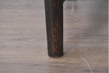 イギリスアンティーク　エルム材　バーチ材　素朴な木味が魅力のアームレスチェア　(R-088822)