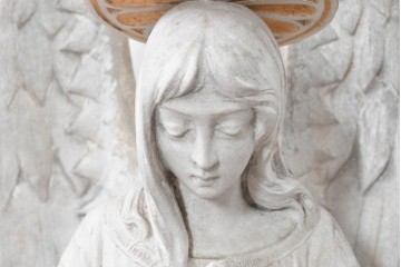 イギリスヴィンテージ　高さ約83cm　天然石　祈る姿が美しい天使像　(R-088824)