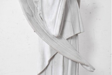 イギリスヴィンテージ　高さ約77cm　天然石　祈る姿が美しい天使像　(R-088825)