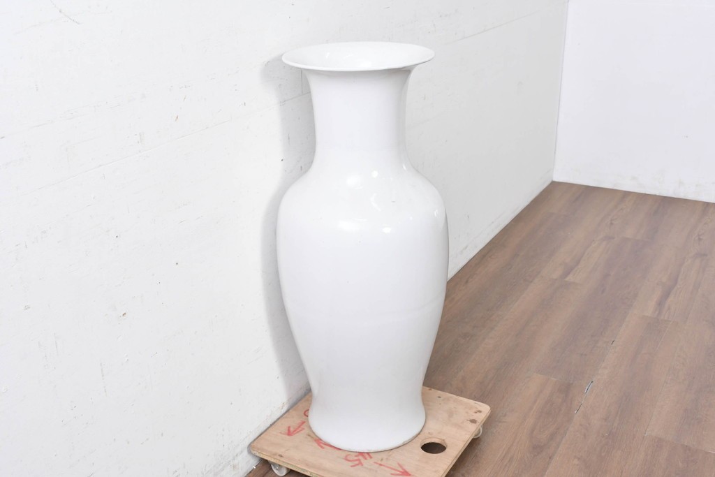 中古　特大サイズ!　高さ約92cm　中国古陶磁デザイン　滑らかで艶やかな質感が美しい花瓶　(R-088836)