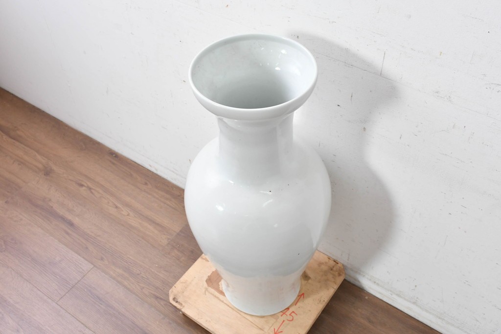 中古　特大サイズ!　高さ約87cm　中国古陶磁デザイン　滑らかで艶やかな質感が美しい花瓶　(R-088837)