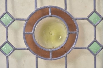フランスアンティーク建具　幾何学模様と淡い色ガラスが美しいステンドグラス　(R-088840)