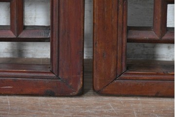 中国ヴィンテージ建具　アンティーク調　幾何学模様が目を引く中国格子2枚セット　(R-088845)