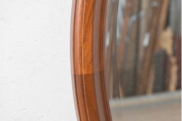 中古　美品　maruni(マルニ木工)　オーバル型のシンプルなウォールミラー　(R-088846)