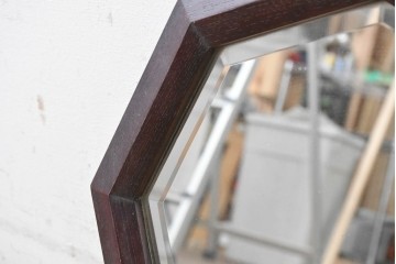 和製ヴィンテージ　昭和中期　希少デザイン　欅材　面取り鏡が上品な八角ウォールミラー　(R-088847)