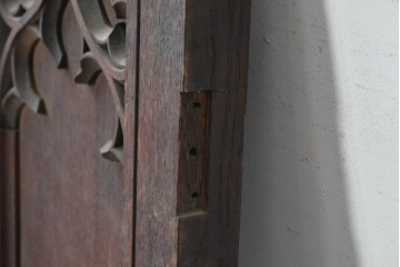 イギリスアンティーク建具　オーク材　クアトロフォイル(四つ葉)の彫刻が美しいパネル1枚　(R-088856)