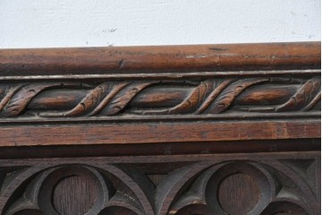 イギリスアンティーク建具　オーク材　クアトロフォイル(四つ葉)の彫刻が美しいパネル3枚セット　(R-088857)