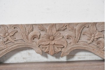 アジアンヴィンテージ建具　バリ　草花の彫刻が施された装飾パネル　(R-088861)